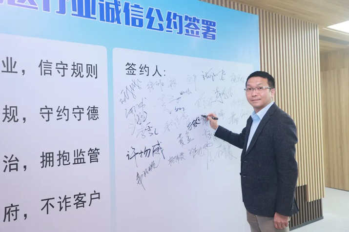 1638408432424938.png image.png