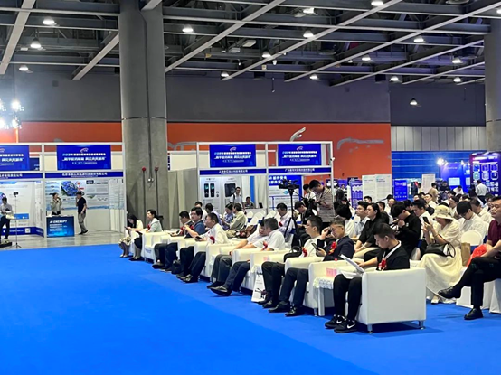 1718259941987493.jpg 1718259934621.jpg